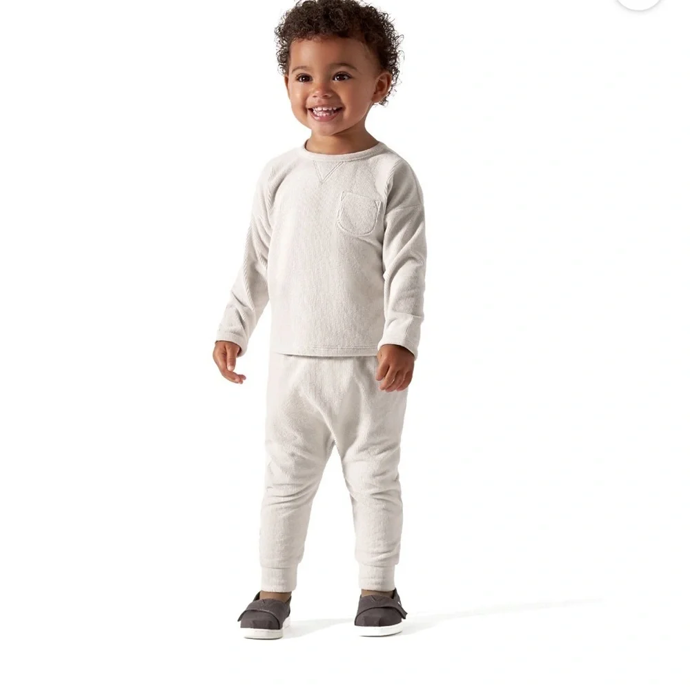 Modern Moments by Gerber Baby Boy Long Sleeve Velour Top & Pant Outfit Set
